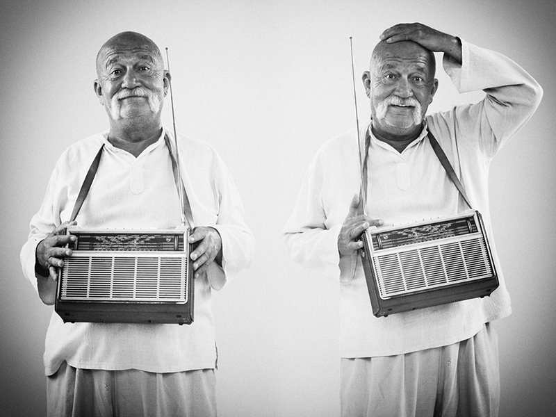 Memlekette Demokrasi Var - Sümer Tilmaç